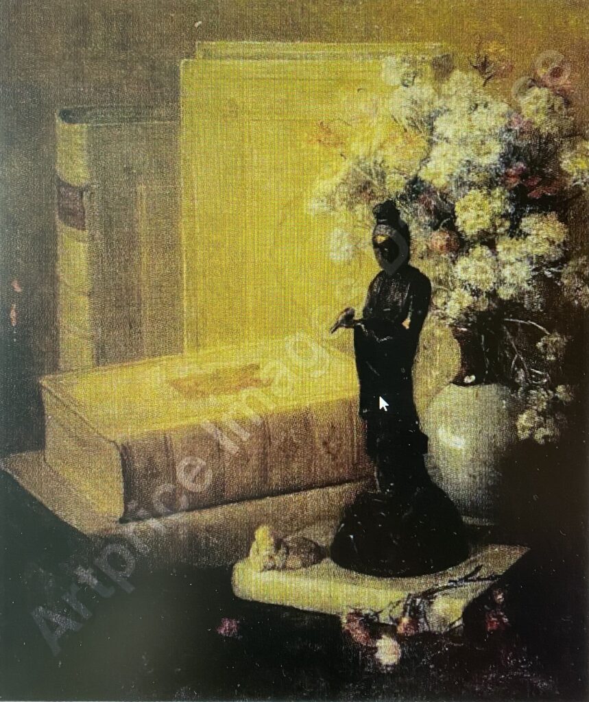 Schilderij in staand formaat met liggende en staande boeken. Op een los liggend boekjstaat een zwart Azaiatische beeld van een staande Buddha voor een vaas met bloemen.