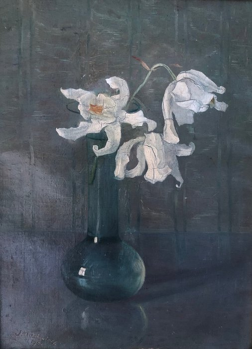 Schilderij in staand formaat van een klein glazen vaasje met lange smelle hals met daarin de tak van een irisbloem.